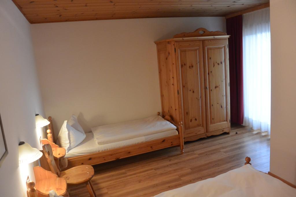 Apartments Antares Colfosco Room photo